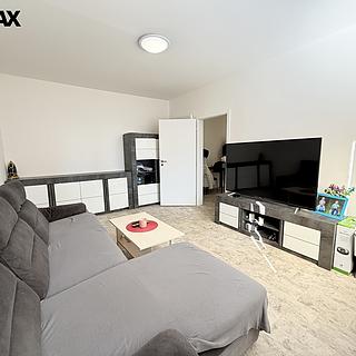 Pronájem bytu 2+1 43 m² Vsetín Rokytnice, Okružní