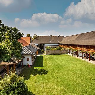 Prodej dvougeneračního domu 950 m² Žabovřesky