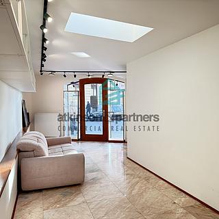 Pronájem obchodu 30 m&sup2; České Budějovice