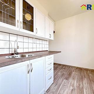 Pronájem bytu 2+1 52 m&sup2; Hradec Králové