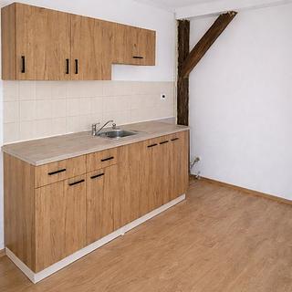 Pronájem bytu 2+1 54 m² Jihlava, Čajkovského