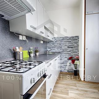 Pronájem bytu 2+1 55 m&sup2; Hradec Králové