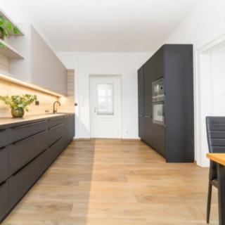 Prodej bytu 3+kk 83 m² Hradec Králové, náměstí 5. května