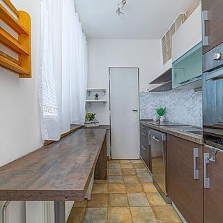 Prodej bytu 3+kk 57 m² Všestary
