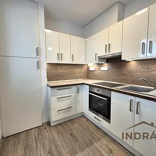 Pronájem bytu 3+1 58 m² Příbor, Štramberská