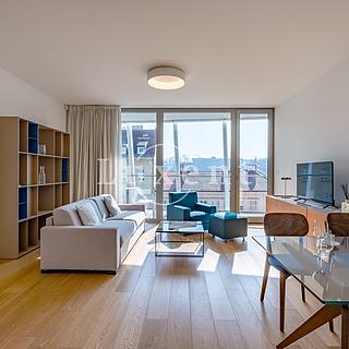 Pronájem bytu 2+kk 62 m&sup2; Praha