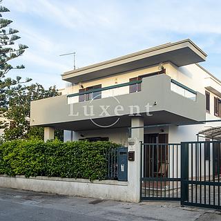 Prodej rodinného domu, 126m²