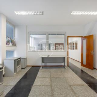 Pronájem kanceláře 2202 m² Praha