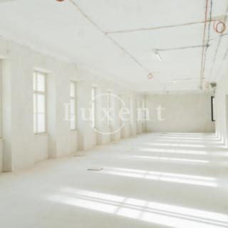 Pronájem kanceláře 314 m² Praha