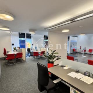 Pronájem obchodu 140 m² Praha