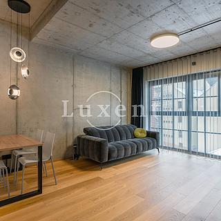 Pronájem bytu 2+kk 58 m² Praha