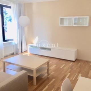 Pronájem bytu 3+kk 100 m² Praha