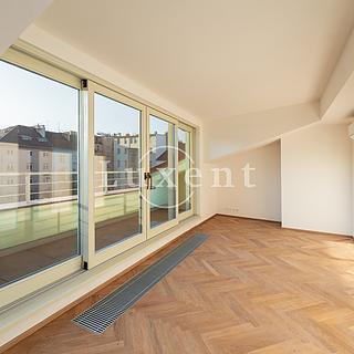 Prodej bytu 3+kk 82 m&sup2; Praha