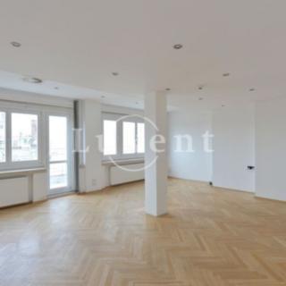 Pronájem kanceláře 324 m² Praha Staré Město, Na příkopě