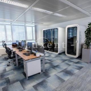 Pronájem kanceláře 158 m² Praha