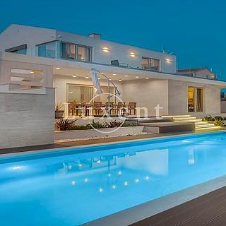 Prodej rodinného domu 220 m² v Chorvatsku