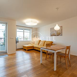 Pronájem bytu 4+kk 120 m&sup2; Praha