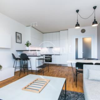 Pronájem bytu 2+kk 58 m² Praha