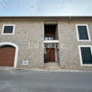 Prodej rodinného domu, 260m²