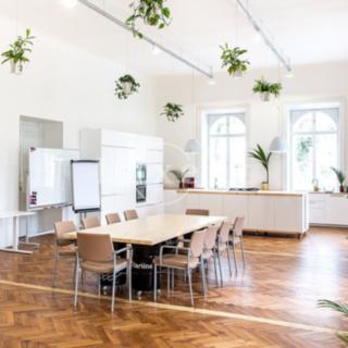 Pronájem kanceláře 125 m² Praha