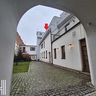 Pronájem bytu 1+1 40 m² Prostějov, Žižkovo nám.