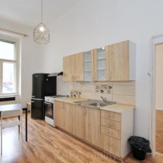 Pronájem bytu 2+1 69 m² Praha Žižkov, Blahníkova