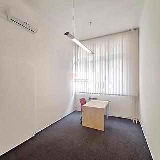 Pronájem kanceláře 13 m&sup2; Praha