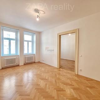 Pronájem bytu 2+1 71 m² Praha