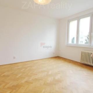 Pronájem bytu 2+kk 35 m² Praha