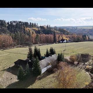 Prodej stavební parcely 6 596 m² Trpísty