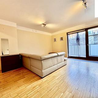 Pronájem bytu 2+kk 65 m² Praha Karlín, Rohanské nábřeží