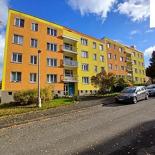 Pronájem bytu 1+1 39 m² Starý Plzenec