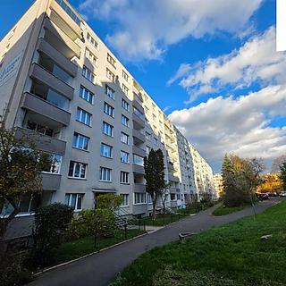 Prodej bytu 1+kk a garsoniéry 21 m² Karlovy Vary Drahovice, Východní