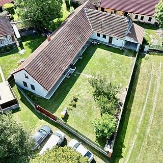 Prodej rodinného domu 230 m² Záhornice, Hlavní