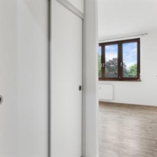 Prodej bytu 2+1 55 m² Karlovy Vary Bohatice, Lomená
