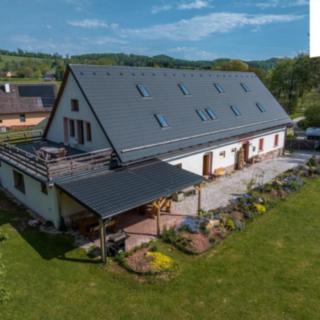 Prodej rodinného domu 552 m² Vlčice