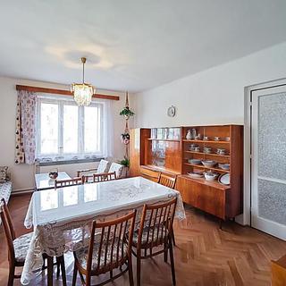 Prodej rodinného domu 226 m² Býšť