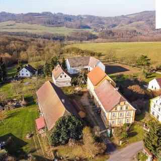 Prodej zemědělské usedlosti 620 m² Lovečkovice Knínice