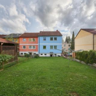 Pronájem bytu 4+1 100 m² Trutnov Střední Předměstí, Kubelíkova