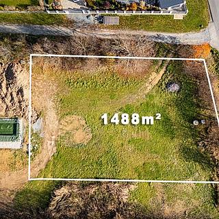 Prodej stavební parcely 1488 m² Choltice