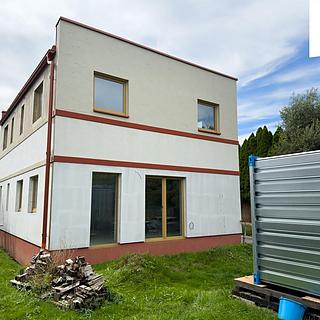 Prodej rodinného domu 145 m&sup2; Hradec Králové