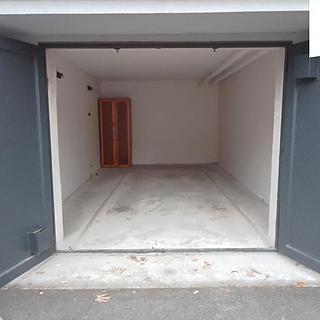 Pronájem garáže 21 m² Jihlava, Březinova