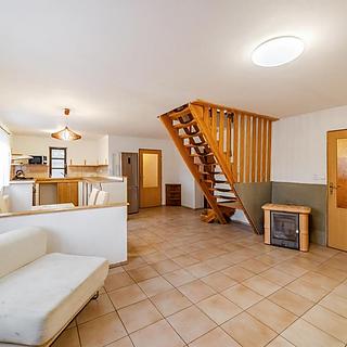 Pronájem rodinného domu 157 m² Slatina
