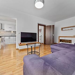 Prodej bytu 3+1 91 m&sup2; Kosičky