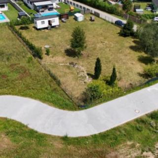 Prodej stavební parcely 1 617 m² Tišice Chrást