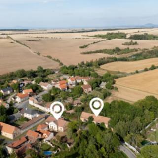 Prodej rodinného domu 620 m² Klobuky Čeradice