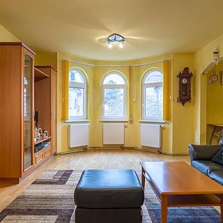 Prodej bytu 3+1 75 m² Nupaky, Slunečná