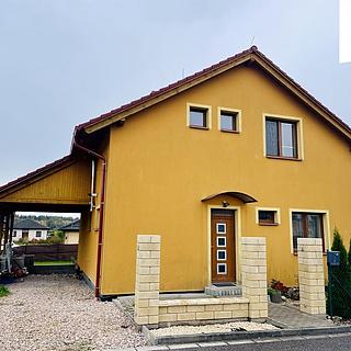 Prodej rodinného domu 230 m² Lodín