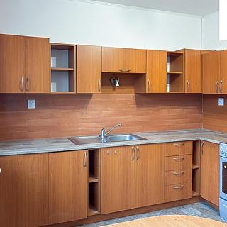 Pronájem bytu 3+1 72 m² Lomnice