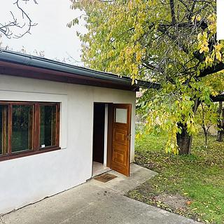 Pronájem bytu 1+1 39 m² Praha Uhříněves, Čtyřkolská